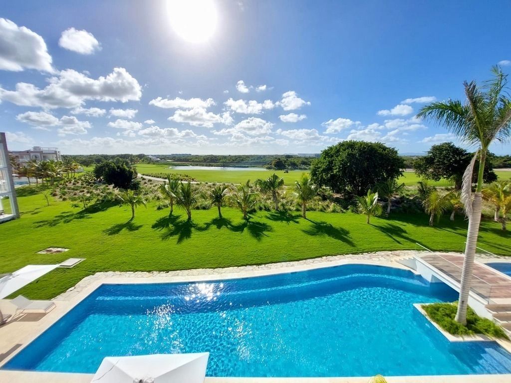 PENTHOUSE FOR SALE WITH 360° PANORAMIC VIEWS IN CANA BAY, PUNTA CANA photo 1