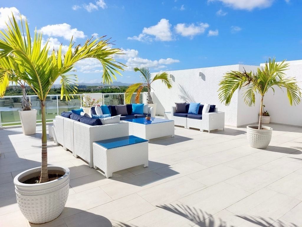 PENTHOUSE FOR SALE WITH 360° PANORAMIC VIEWS IN CANA BAY, PUNTA CANA