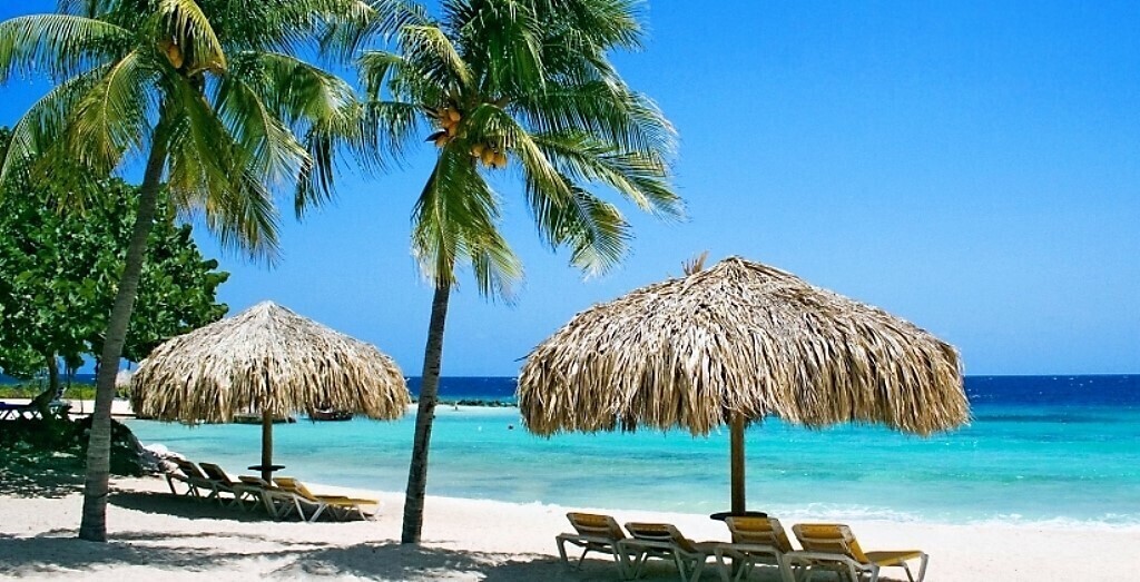 BRAND NEW PENTHOUSE FOR SALE IN DOMINICUS READY TO GENERATE INCOME