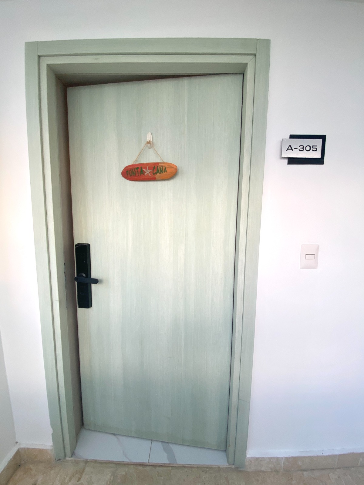 ALQUILER APARTAMENTO LUJOSO EN CAP CANA