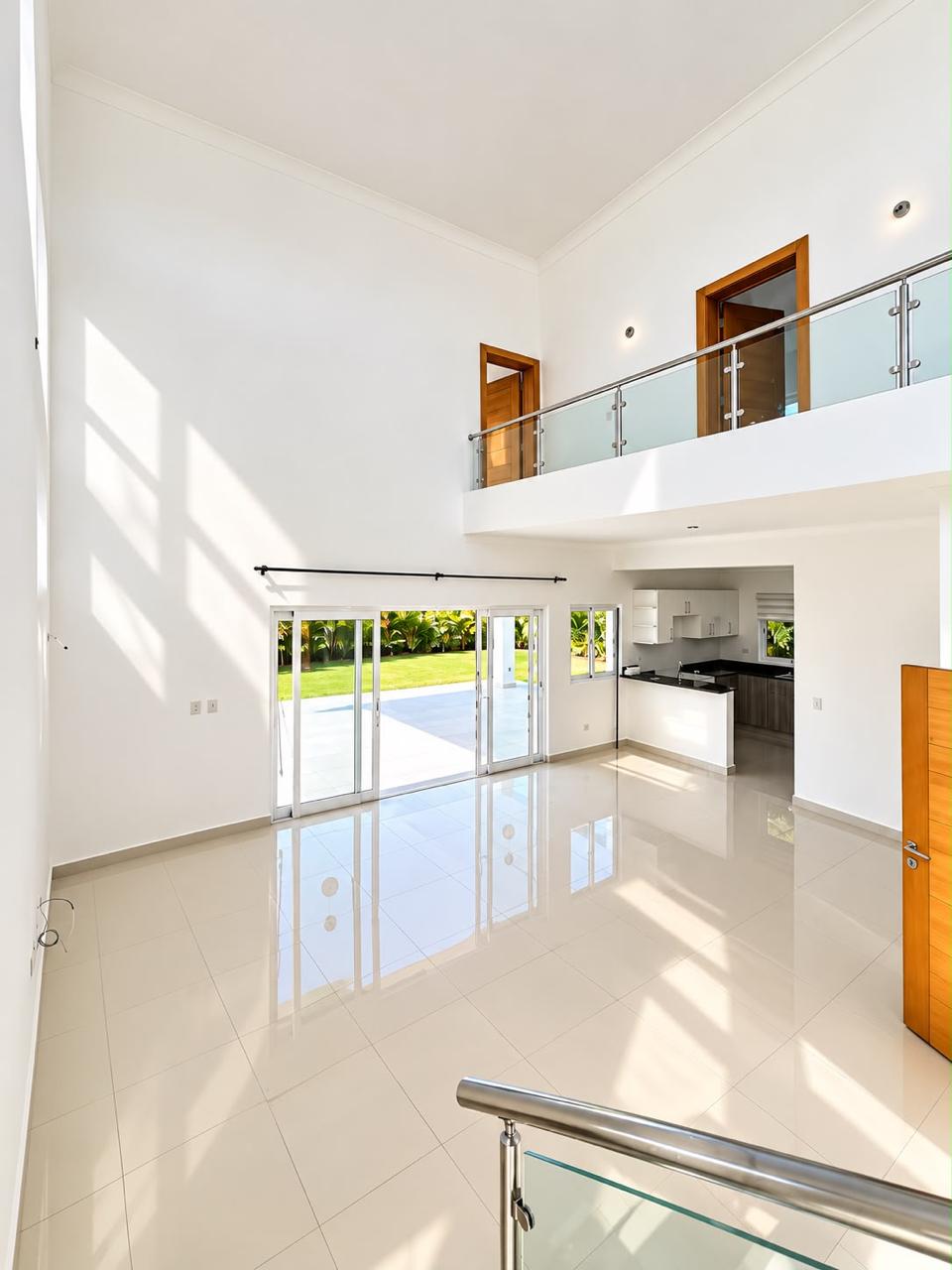 VILLA FOR SALE IN VISTA CANA