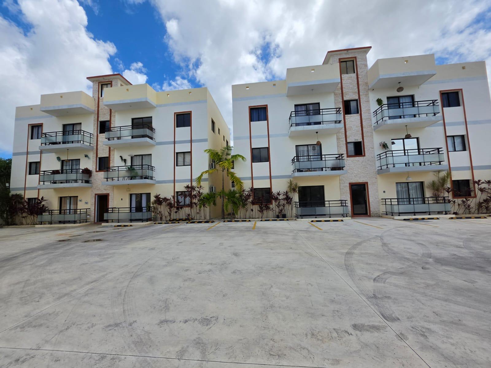 APARTMENT FOR SALE IN BAVARO TOWN photo 4